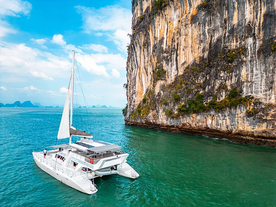 ภูเก็ต-ล่องเรือยอร์ช-คาตามารัน-อ่าวพังงา-เจมส์บอนด์-หาดปาล์ม-บีช-3