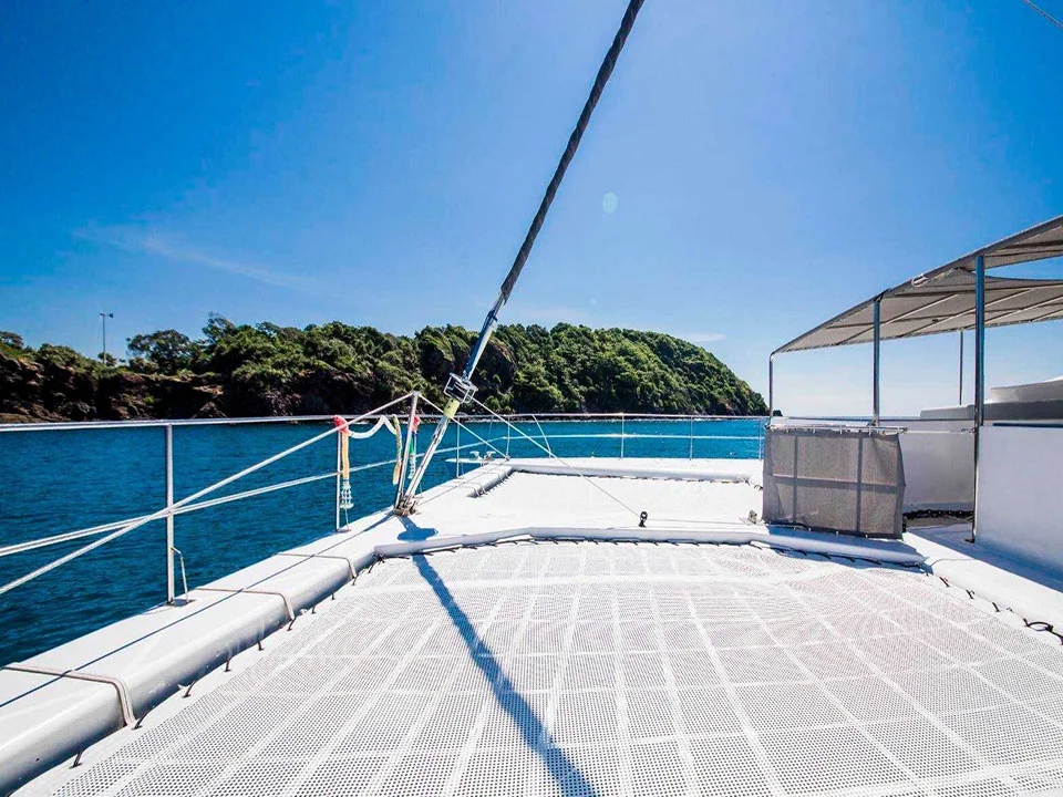 ภูเก็ต-ล่องเรือยอร์ช-คาตามารัน-อ่าวพังงา-เจมส์บอนด์-หาดปาล์ม-บีช-5