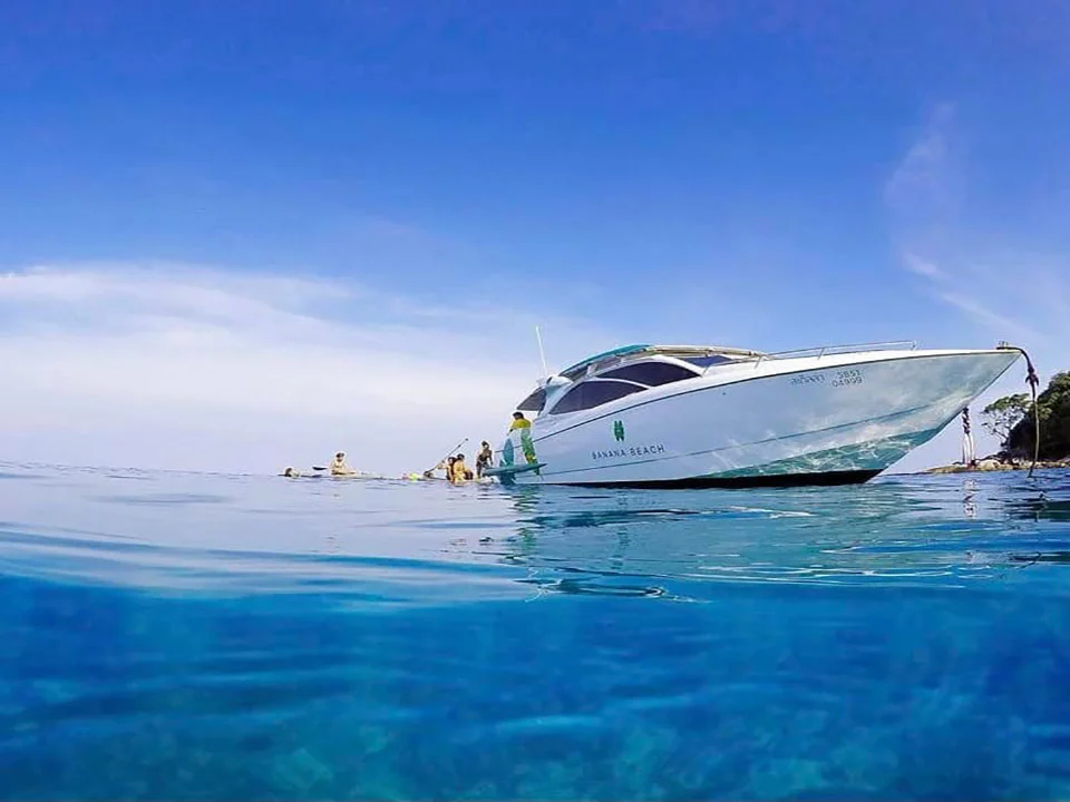 ภูเก็ต-เหมาลำเรือสปีดโบ๊ท-Speedboat-เรือเร็ว-ส่วนตัว-banana-beach-7
