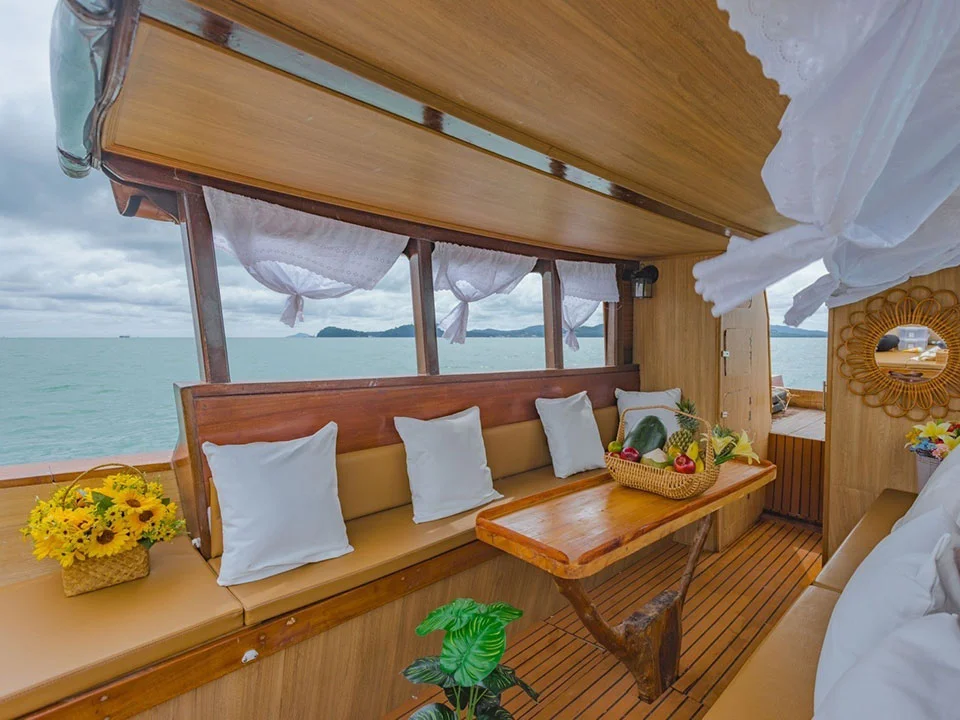 เช่าเหมาลำ-เรือหัวโทง-เรือไม้สุดหรู-เรือหางยาว-Luxury-Boat-ภูเก็ต-11