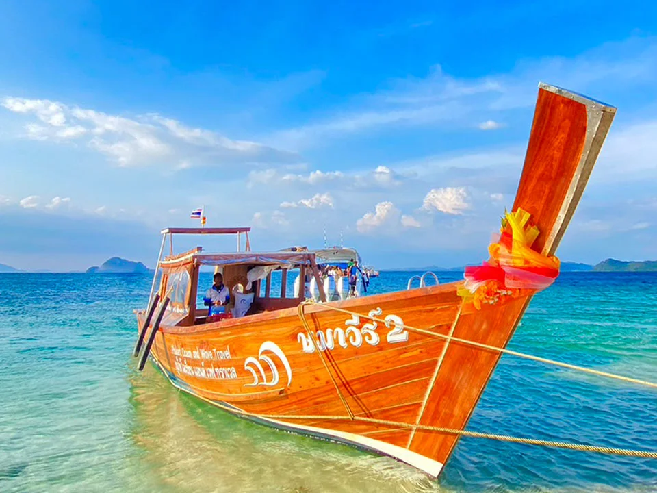 เช่าเหมาลำ-เรือหัวโทง-เรือไม้สุดหรู-เรือหางยาว-Luxury-Boat-ภูเก็ต-9