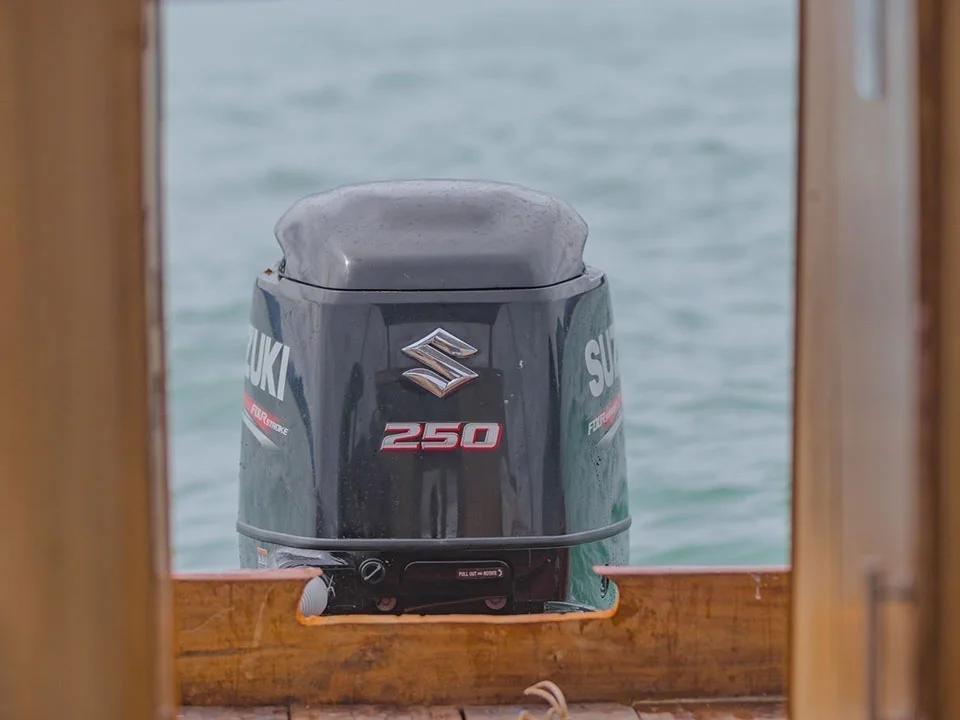 เช่าเหมาลำ-เรือหัวโทง-เรือไม้สุดหรู-เรือหางยาว-Luxury-Boat-ภูเก็ต