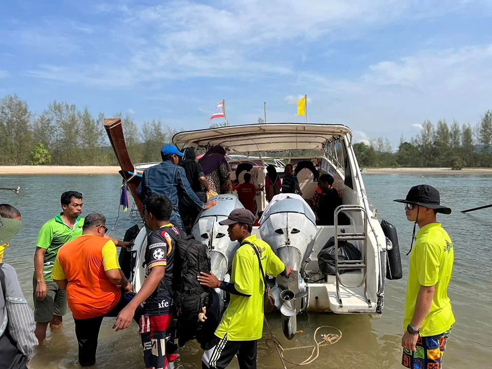 ตั๋วเรือโดยสาร-ภูเก็ต-เกาะยาว-อ่าวนาง-ไร่เลย์-เรือสปีดโบ๊ท-Green-Planet-6