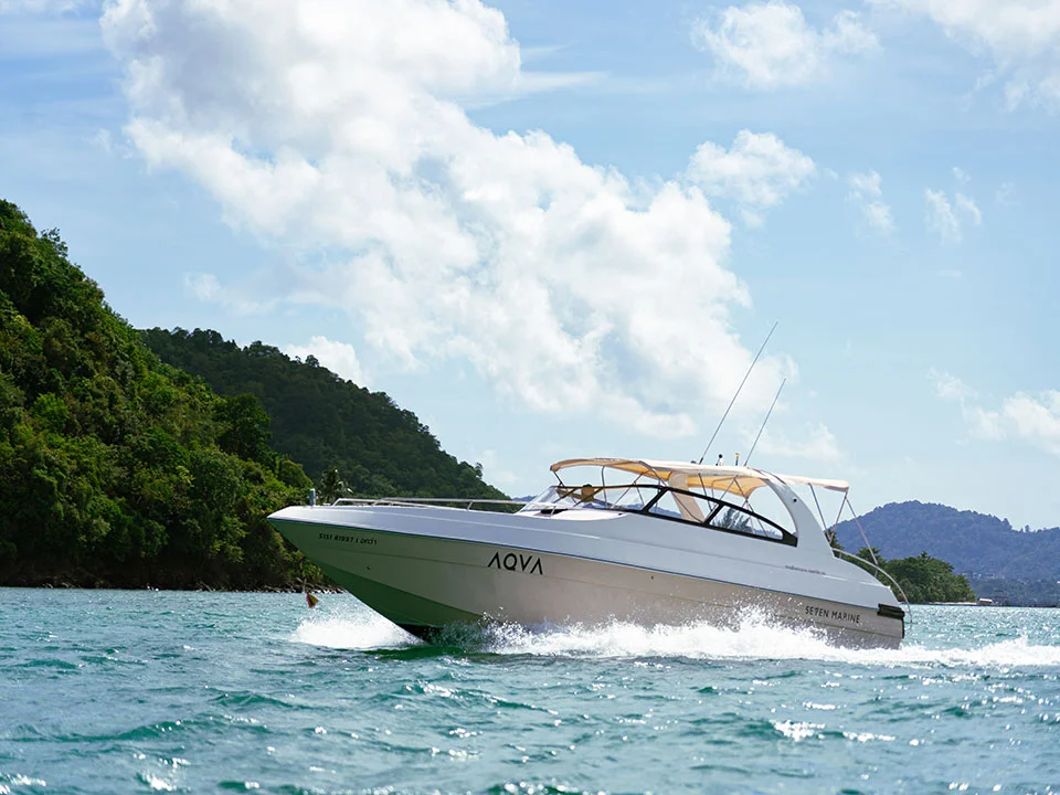 กระบี่-เช่าเหมาลำเรือสปีดโบ๊ท-Speedboat-Aqva-37-ฟุต