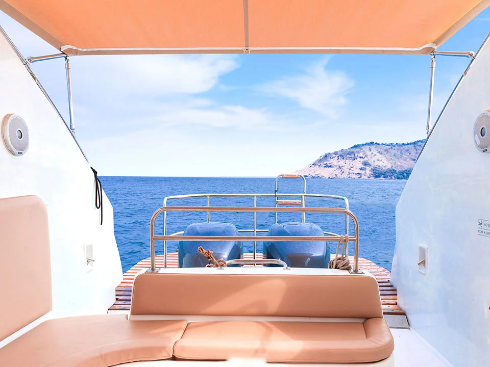 กระบี่-เช่าเหมาลำเรือสปีดโบ๊ท-Speedboat-Ayva-39-ft-4