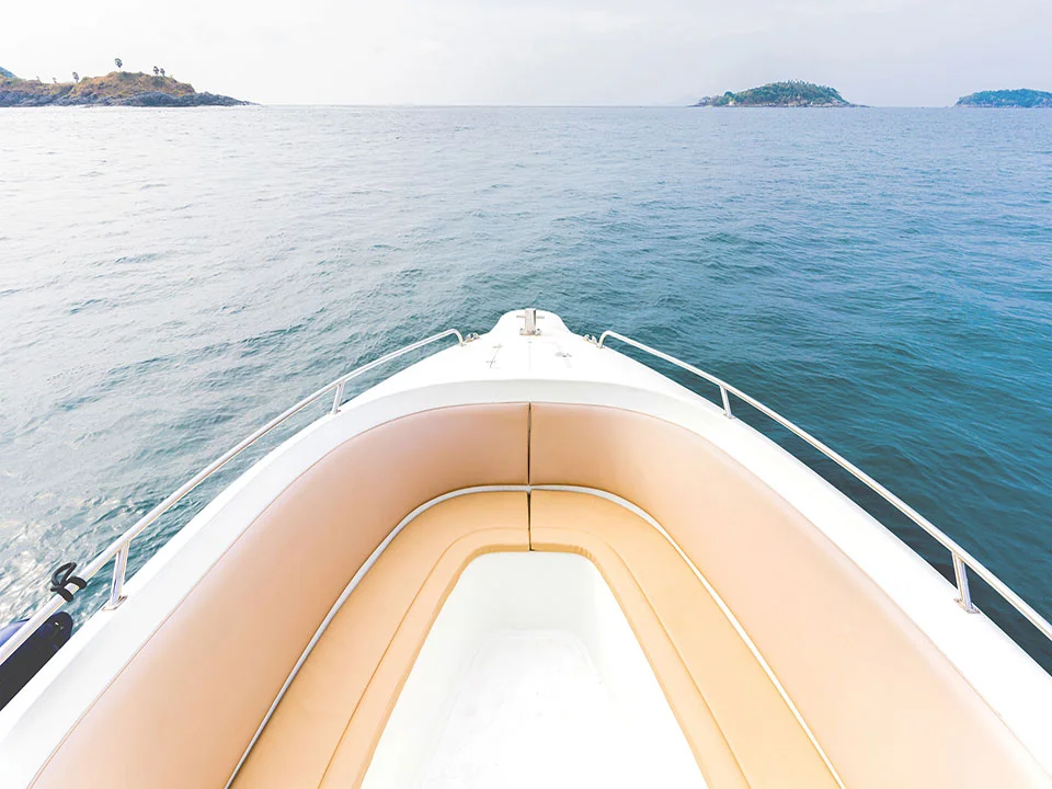 กระบี่-เช่าเหมาลำเรือสปีดโบ๊ท-Speedboat-Ayva-39-ft-5