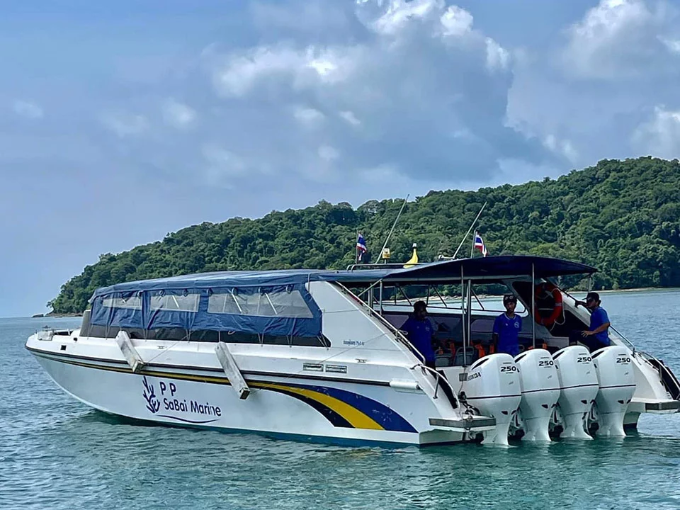 ตั๋วเรือสปีดโบ๊ทข้ามฟาก-ภูเก็ต-พีพี-P-P-Sabai-Marine-7