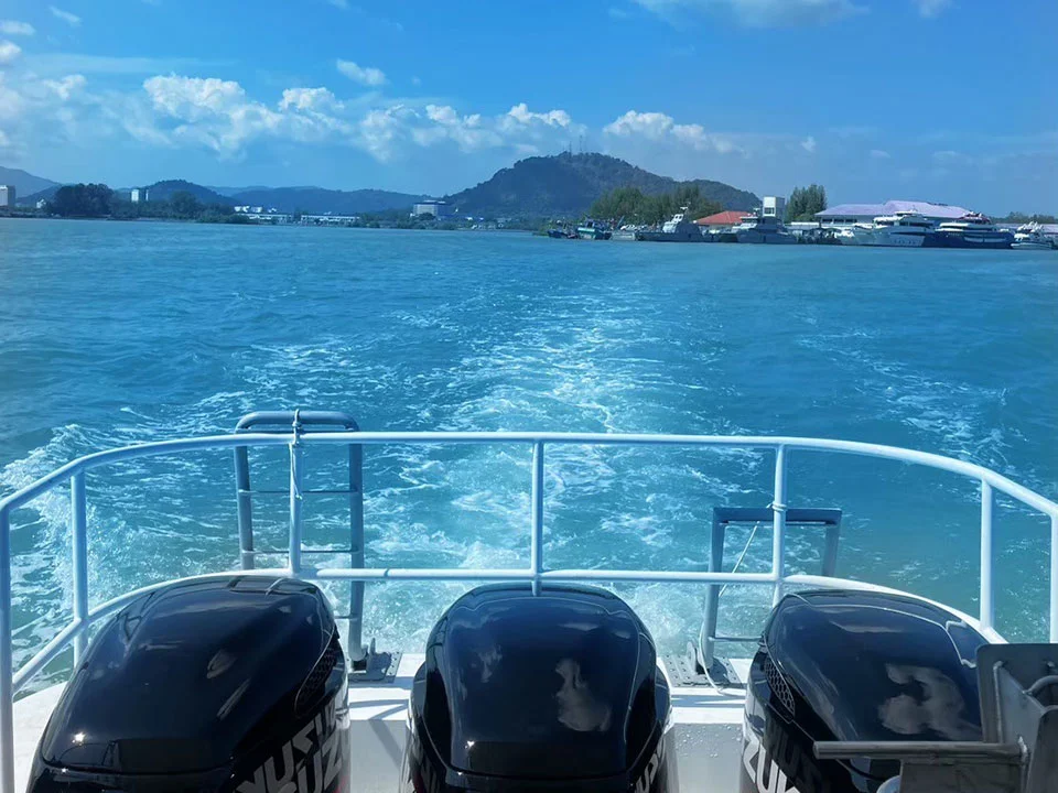 ตั๋วเรือโดยสาร-ท่าเรือเธียรสิน-ภูเก็ต-เกาะยาว-โดยเรือสปีดโบ๊ท-9