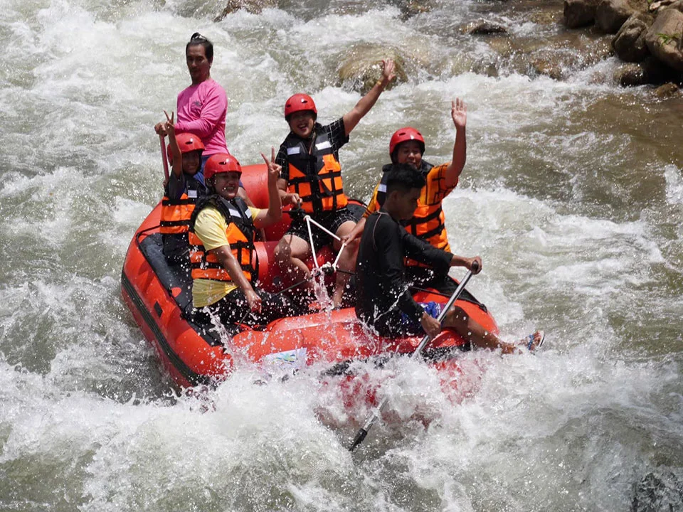 ภูเก็ต-ทัวร์ล่องแก่ง-Rafting-สองแพรก-วัดถ้ำลิง-เอทีวี-โหนสลิง-9