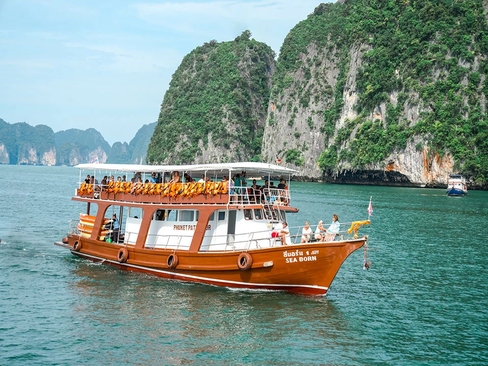 ภูเก็ต-เหมาลำเรือตกหมึก-ตกปลา-กลางคืน-เกาะนาคาน้อย-15