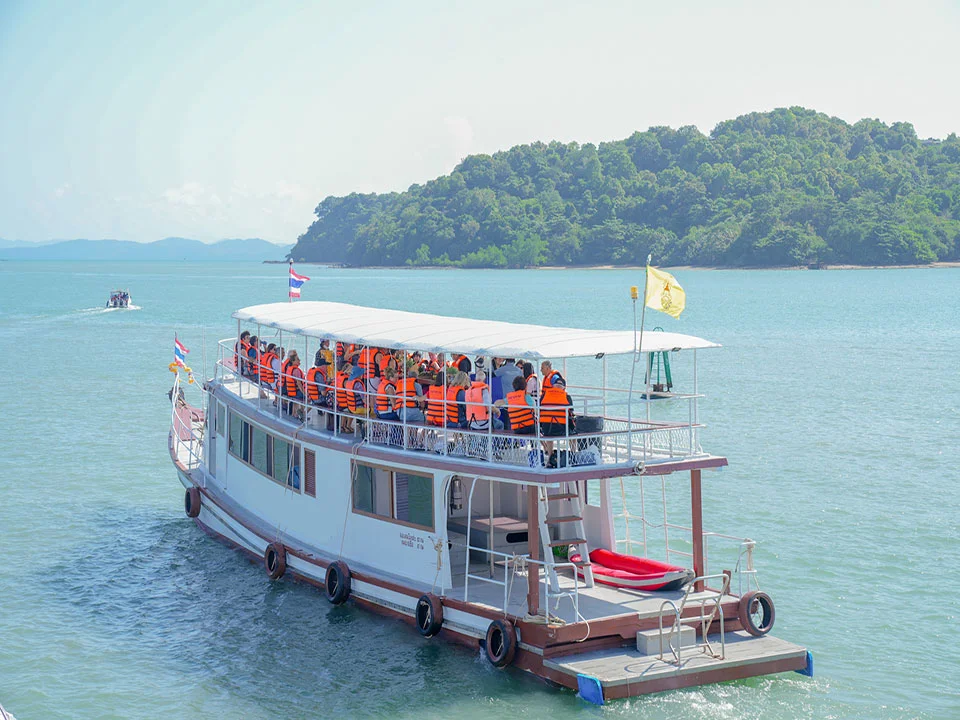 ภูเก็ต-เหมาลำเรือตกหมึก-ตกปลา-กลางคืน-เกาะนาคาน้อย-17