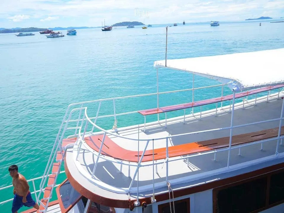 ภูเก็ต-เหมาลำเรือตกหมึก-ตกปลา-กลางคืน-เกาะนาคาน้อย-19