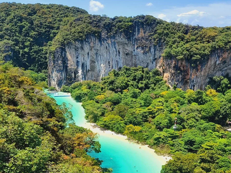 เกาะยาวใหญ่-ทัวร์วันเดย์-แหลมหาด-หมู่เกาะห้อง-กระบี่-เรือสปีดโบ๊ท-15