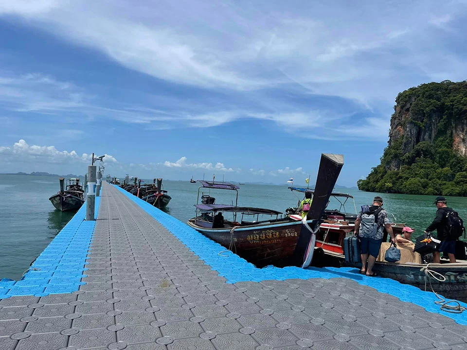 เรือเฟอร์รี่-โดยสาร-ภูเก็ต-ท่าเรือรัษฏา-ไป-อ่าวไร่เลย์-2