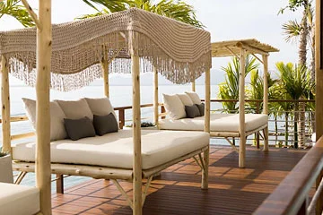 yona-beach-club-cabana