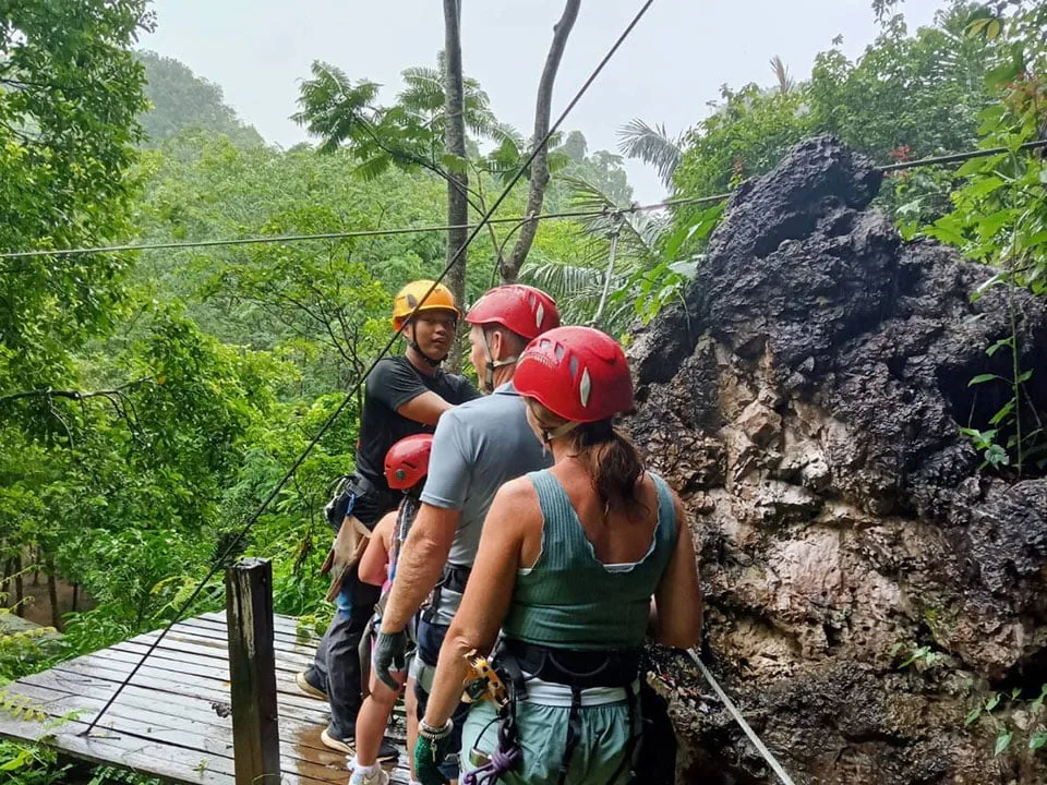 กิจกรรม-ซิปไลน์-โหนสลิง-ไต่เชือก-โรยตัว-กระบี่-Thai'd-Up-Adventure-4