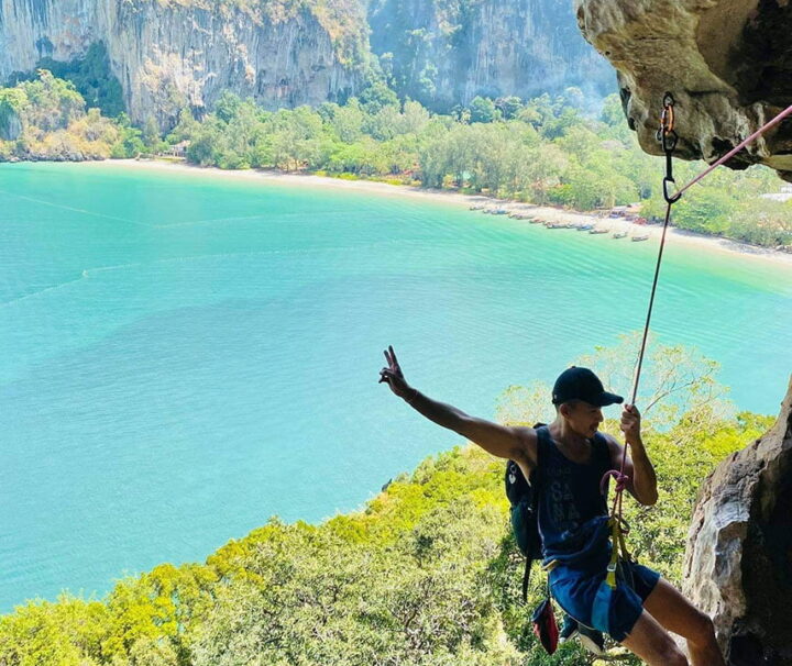 ปีนผา-อ่าวไร่เลย์-ทัวร์ครึ่งวัน-กระบี่-Krabi-Rock-Climbing