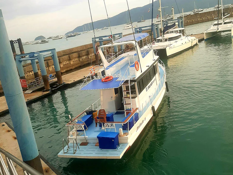 ภูเก็ต-ทริปเหมาลำเรือตกหมึก-กลางคืน-กลางวัน-เช่าเรือตกปลา-เกาะภูเก็ต-2