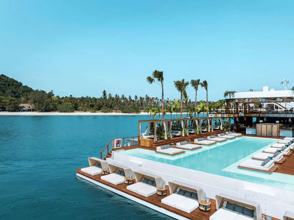 ภูเก็ต-บีชคลับ-เรือปาร์ตี้-ลอยน้ำ-บัตรขึ้นเรือ-YONA-Beach-Club-13