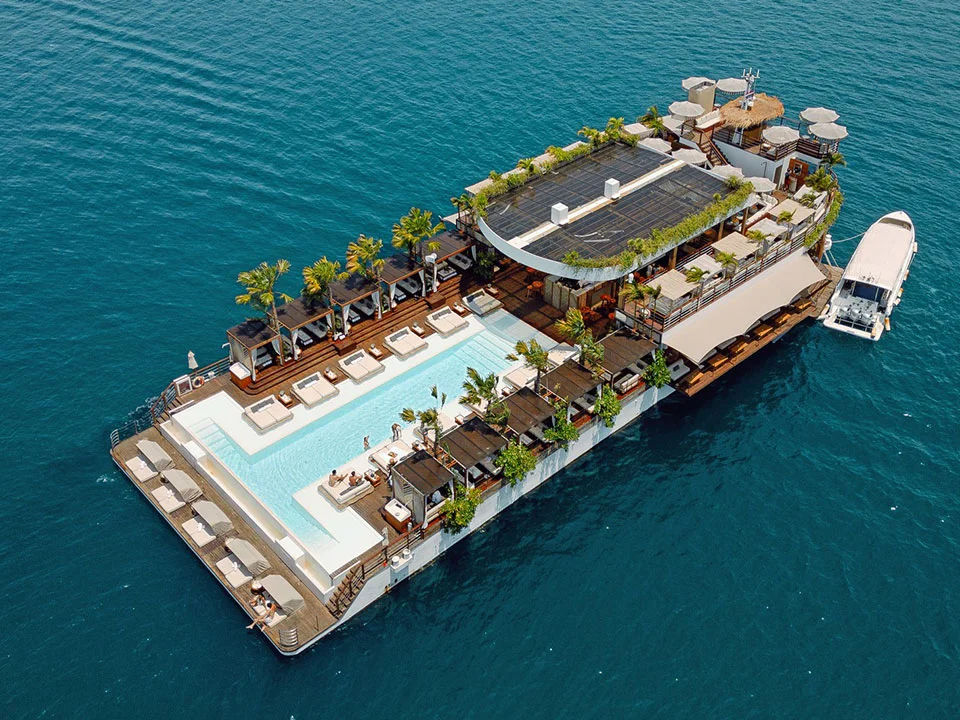 ภูเก็ต-บีชคลับ-เรือปาร์ตี้-ลอยน้ำ-บัตรขึ้นเรือ-YONA-Beach-Club-19