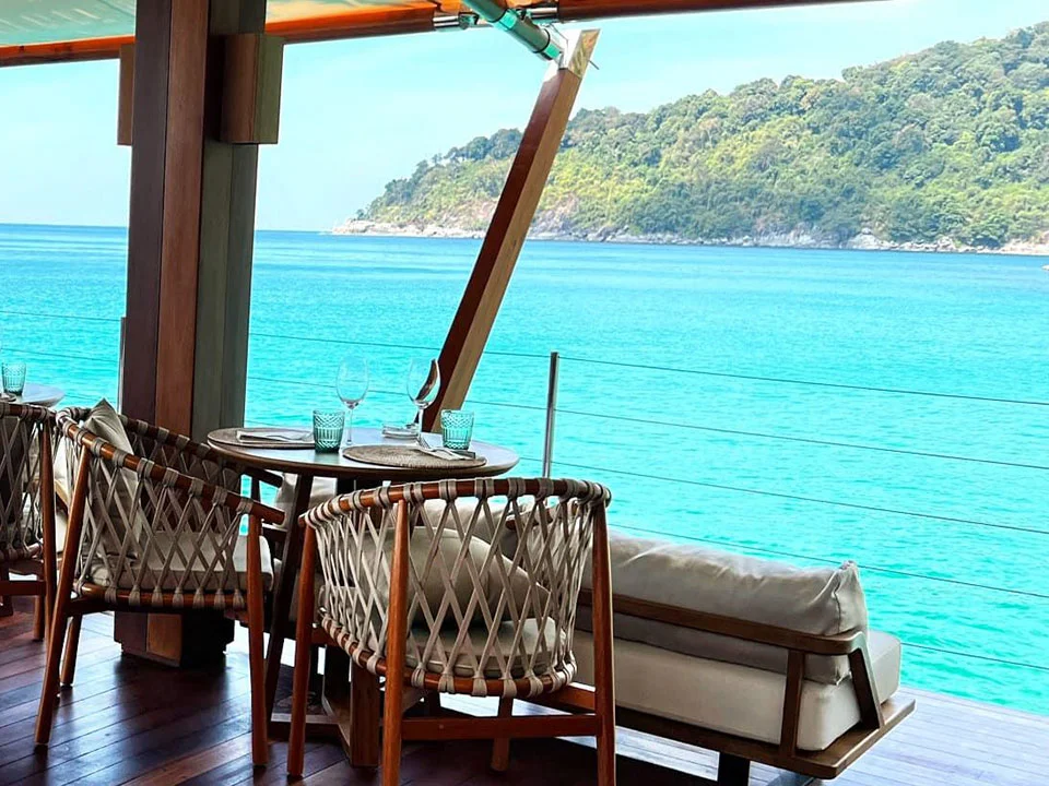 ภูเก็ต-บีชคลับ-เรือปาร์ตี้-ลอยน้ำ-บัตรขึ้นเรือ-YONA-Beach-Club-7