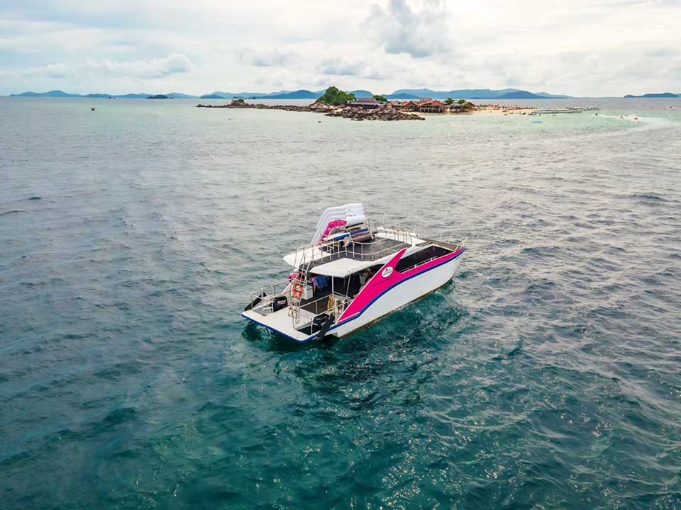 ภูเก็ต-ทัวร์-เกาะพีพี-เกาะไข่-เกาะไม้ท่อน-เรือ-2-ชั้น-Speed-Catamaran-2