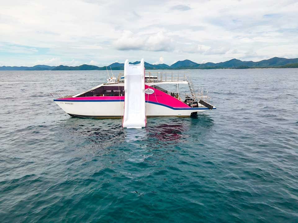 ภูเก็ต-ทัวร์-เกาะพีพี-เกาะไข่-เกาะไม้ท่อน-เรือ-2-ชั้น-Speed-Catamaran-4