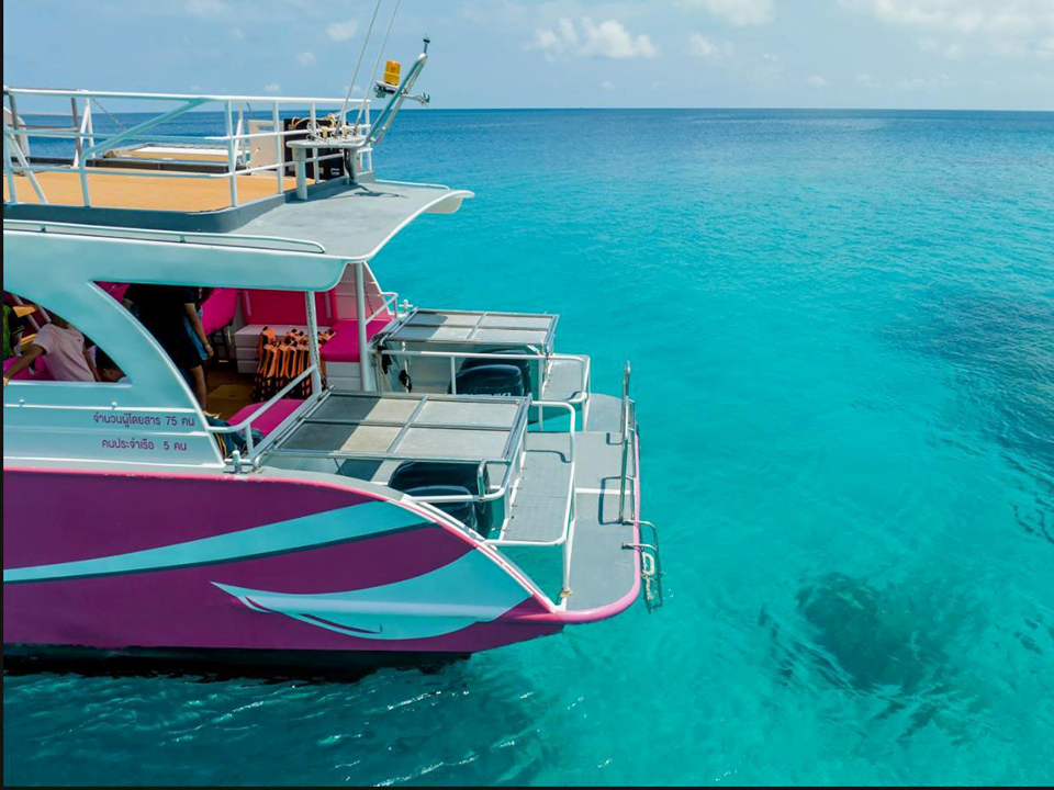 แพคเกจทัวร์เกาะพีพี-เกาะไข่-เกาะไม้ท่อน-ซันเซ็ท-Speed-Catamaran-10