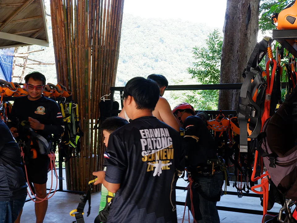 ทัวร์โหนสลิง-ป่าตอง-ซิปไลน์-เอราวัณ-Erawan-Patong-Seaview-Zipline-15