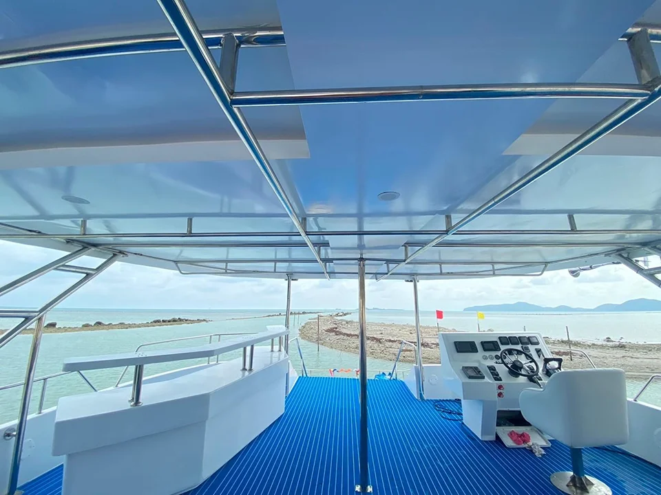 สมุย-ทัวร์ชมโลมา-เกาะหมู-ดำน้ำตื้น-เกาะแตน-โดยเรือ-Catamaran-16