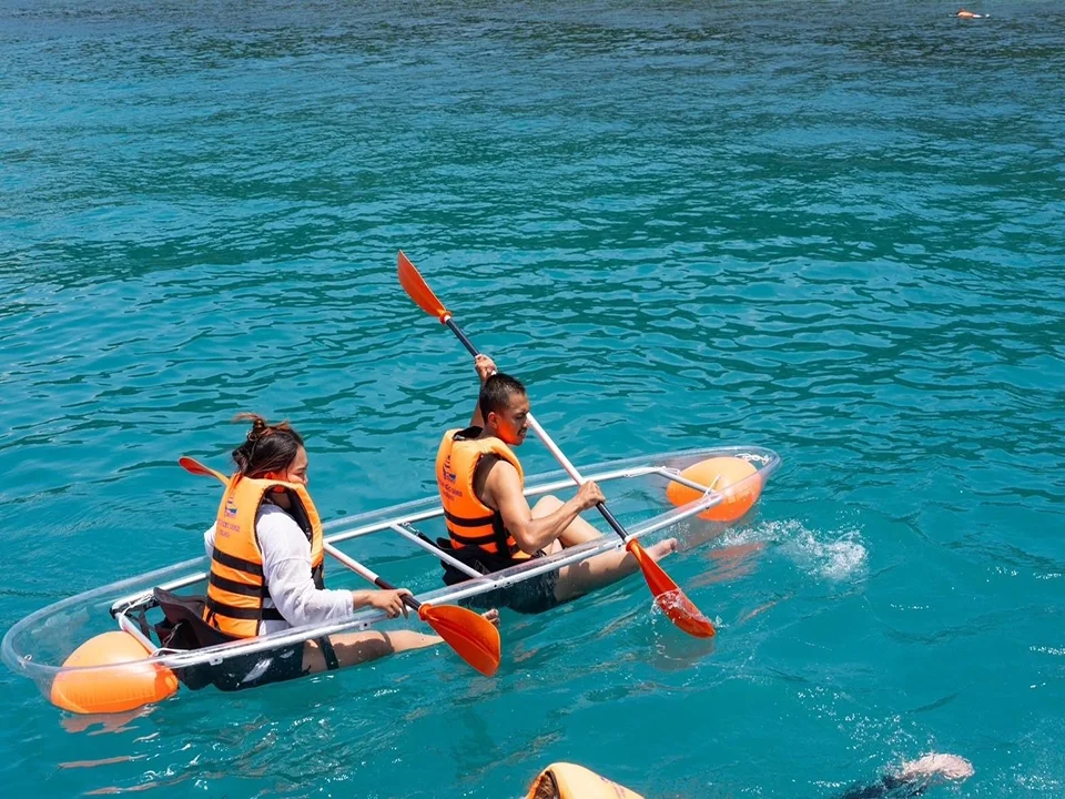 สมุย-ทัวร์ชมโลมา-เกาะหมู-ดำน้ำตื้น-เกาะแตน-โดยเรือ-Catamaran-21