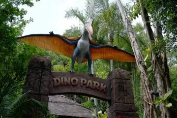 บัตรปาร์คไดโนเสาร์-มินิกอล์ฟ-ภูเก็ต-Dino-Park-Mini-Golf