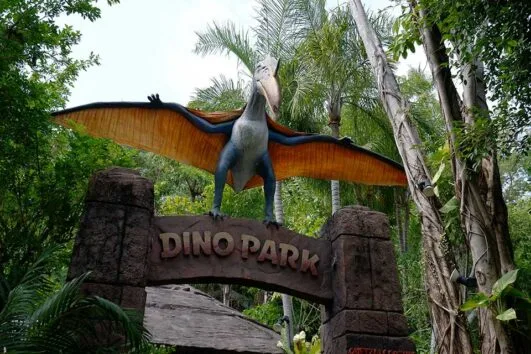 บัตรปาร์คไดโนเสาร์-มินิกอล์ฟ-ภูเก็ต-Dino-Park-Mini-Golf