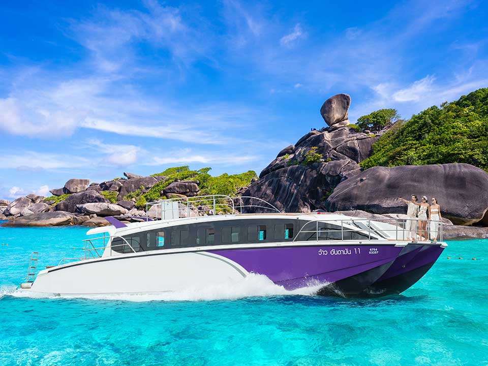 ภูเก็ต-ทัวร์สิมิลัน-พรีเมี่ยม-เรือคาตามารัน-2-ชั้น-WOW-Andaman