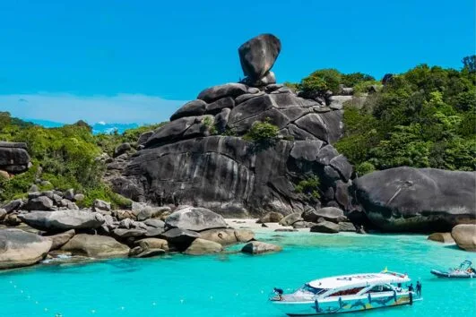 เขาหลัก ทัวร์หมู่เกาะสิมิลัน เรือสปีดโบ๊ท Love Andaman