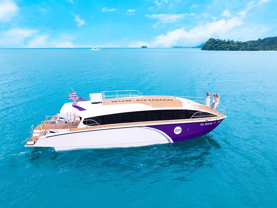เขาหลัก-วันเดย์ทริปเกาะสิมิลัน-เรือคาตามารัน-2-ชั้น-WOW-Andaman