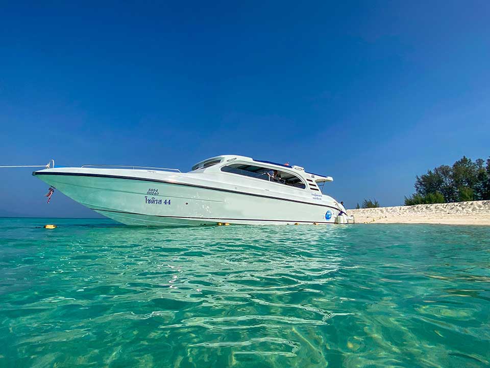 ทัวร์พรีเมี่ยม-Early-Bird-เกาะพีพี-อ่าวมาหยา-เกาะไผ่-เรือเร็ว-Speedboat-8