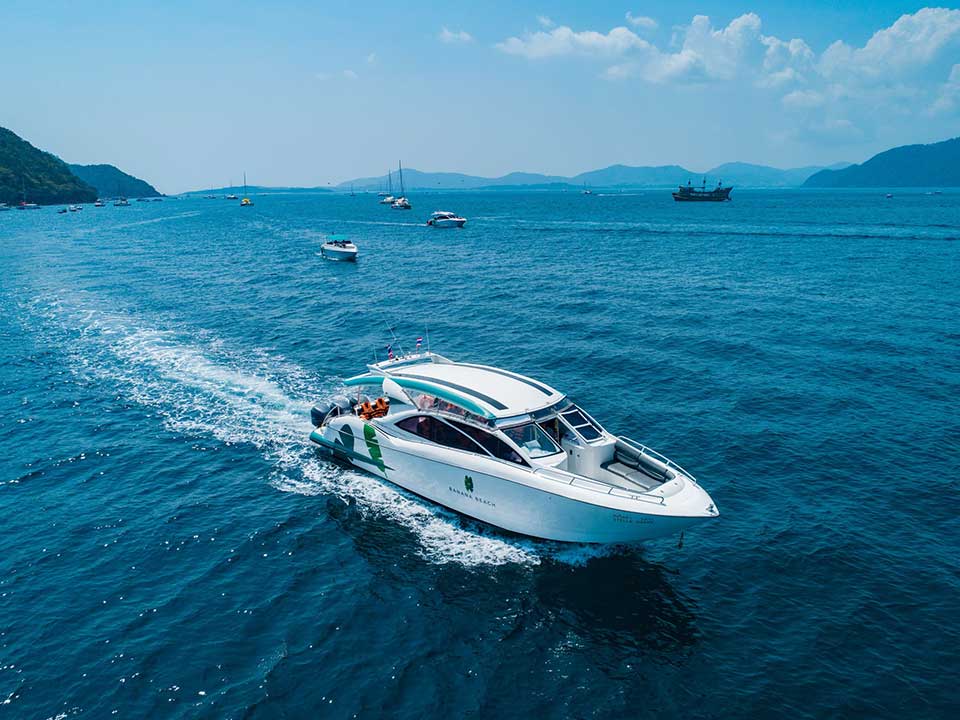 เหมาลำเรือสปีดโบ๊ท-3-เครื่อง-ทั่วเกาะ-ภูเก็ต-Private-Speedboat