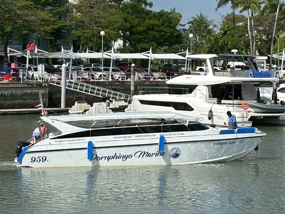ตั๋วเรือสปีดโบ๊ท-ภูเก็ต-ท่าเรือโบ๊ทลากูน-เกาะยาวใหญ่-speedboat-10