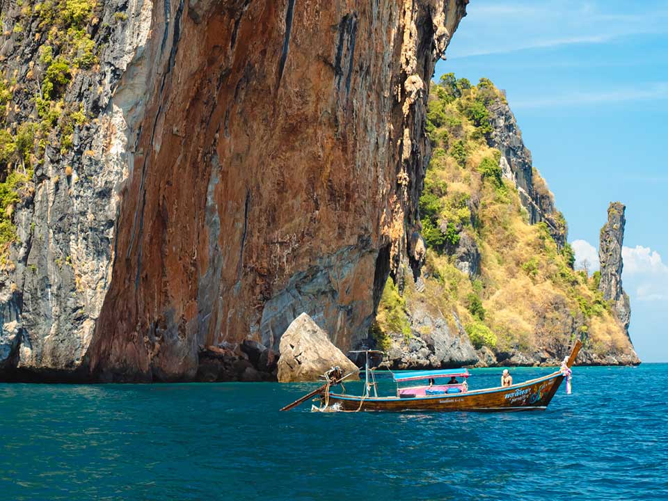 ภูเก็ต-ทัวร์เกาะพีพี-เกาะไม้ท่อน-ซันเซ็ท-luxury-yacht-catamaran-10