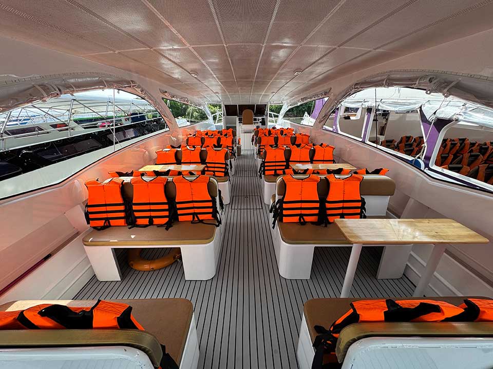 ภูเก็ต-สปีดโบ๊ทหรู-เกาะพีพี-อ่าวมาหยา-เกาะไผ่-เกาะไข่-VIP-Speedboat-8