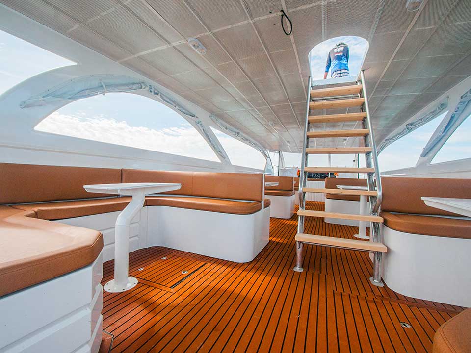 Luxury-Speed-Catamaran-เกาะพีพี-อ่าวมาหยา-เกาะไผ่-Phuket-5