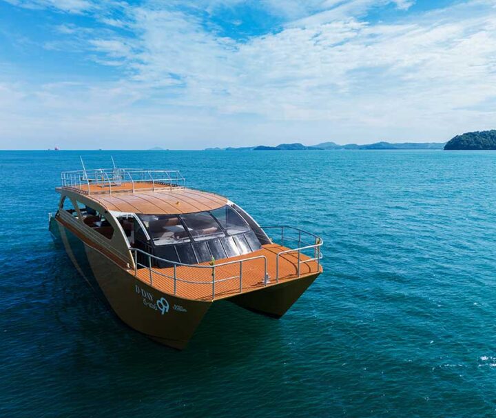 Luxury-Speed-Catamaran-เกาะพีพี-อ่าวมาหยา-เกาะไผ่-Phuket