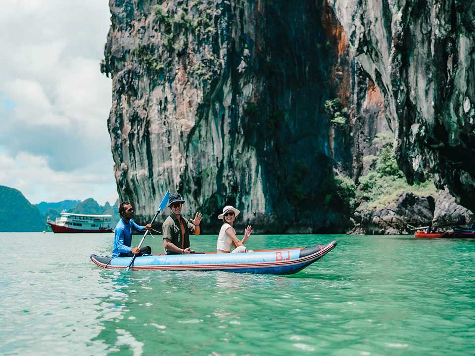 ภูเก็ต-ทัวร์อ่าวพังงา-พายแคนู-ซันเซ็ท-เกาะไม้ท่อน-Yacht-Catamaran-2
