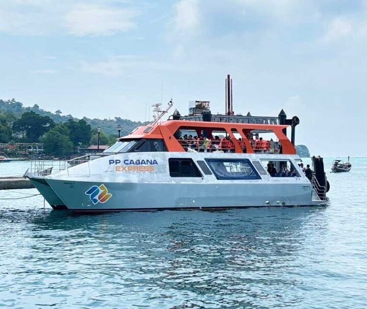 ตั๋วเรือข้ามฟาก-ภูเก็ต-เกาะพีพี-เรือคาตามารัน-Power-Speed-Catamaran-7
