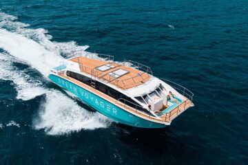 เที่ยวพีพี-อ่าวมาหยา-เกาะไผ่-เกาะไม้ท่อน-สุดหรู-ด้วย-Speed-Catamaran