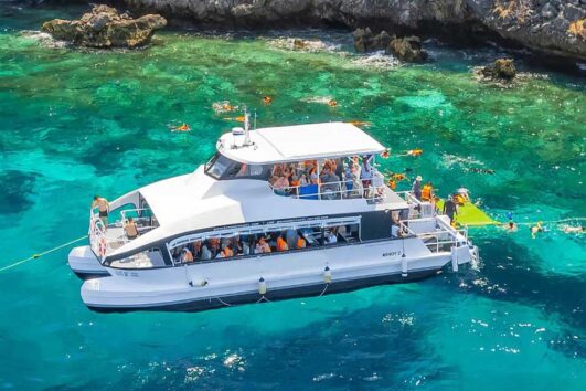 ทัวร์เกาะพีพี-เกาะไข่-เรือยอร์ช-คาตามารัน-ล่องเรือเที่ยว-Phuket